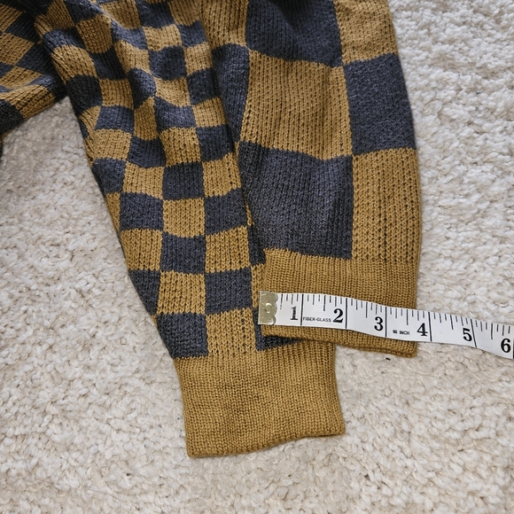 Harry Potter Hufflepuff Checkered Cardigan Sweater Small - Picture 8 of 16